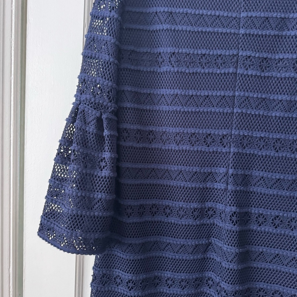 Chaps Midnight Blue Long Sheer Bell Sleeve Dress Size 12 Classic, Contemporary - Picture 11 of 13